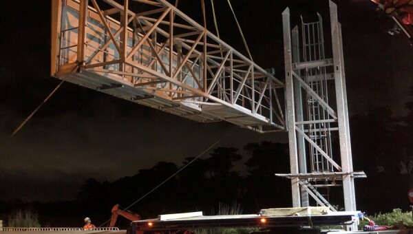 State Highway 1 Gantry Renewals