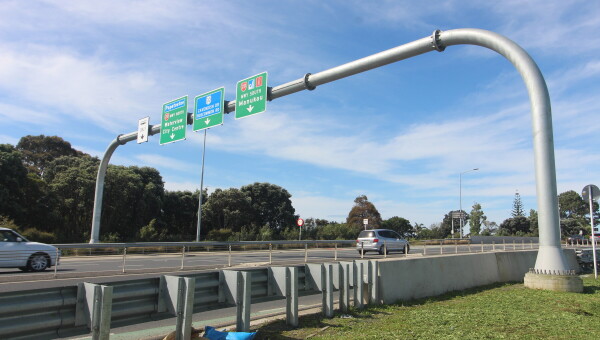 State Highway 1 Gantry Renewals