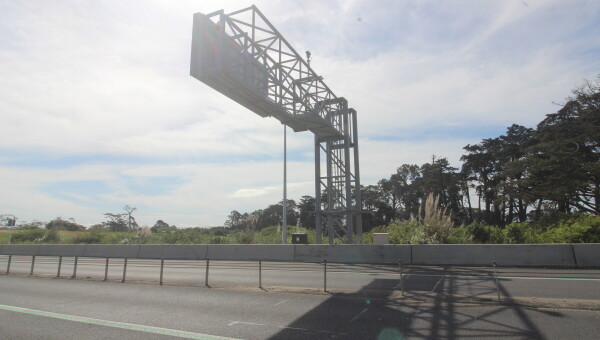 State Highway 1 Gantry Renewals