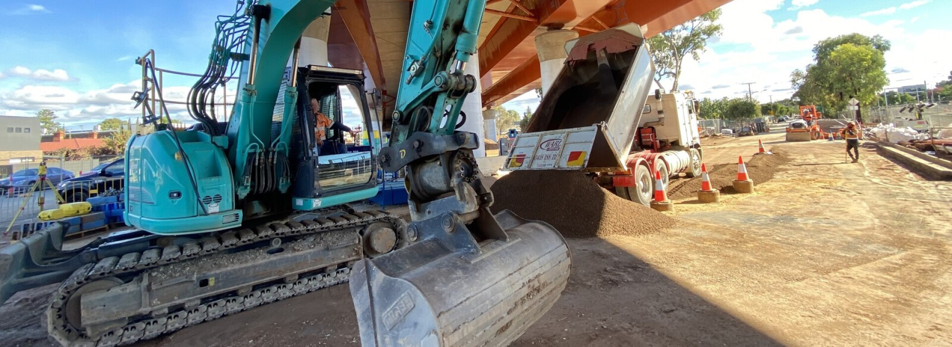 Recycled crushed glass as road-base