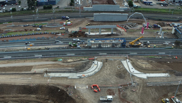 Low carbon concrete bridges