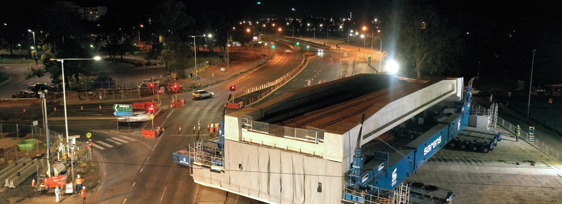 Innovative rail bridge construction