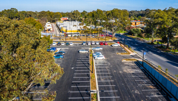 Paradise Park and Ride Facility