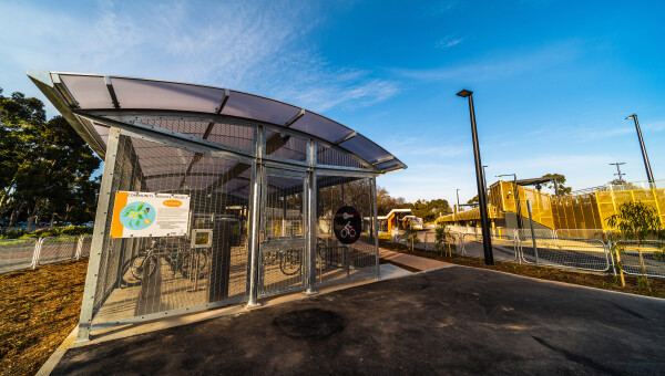 Paradise Park and Ride Facility