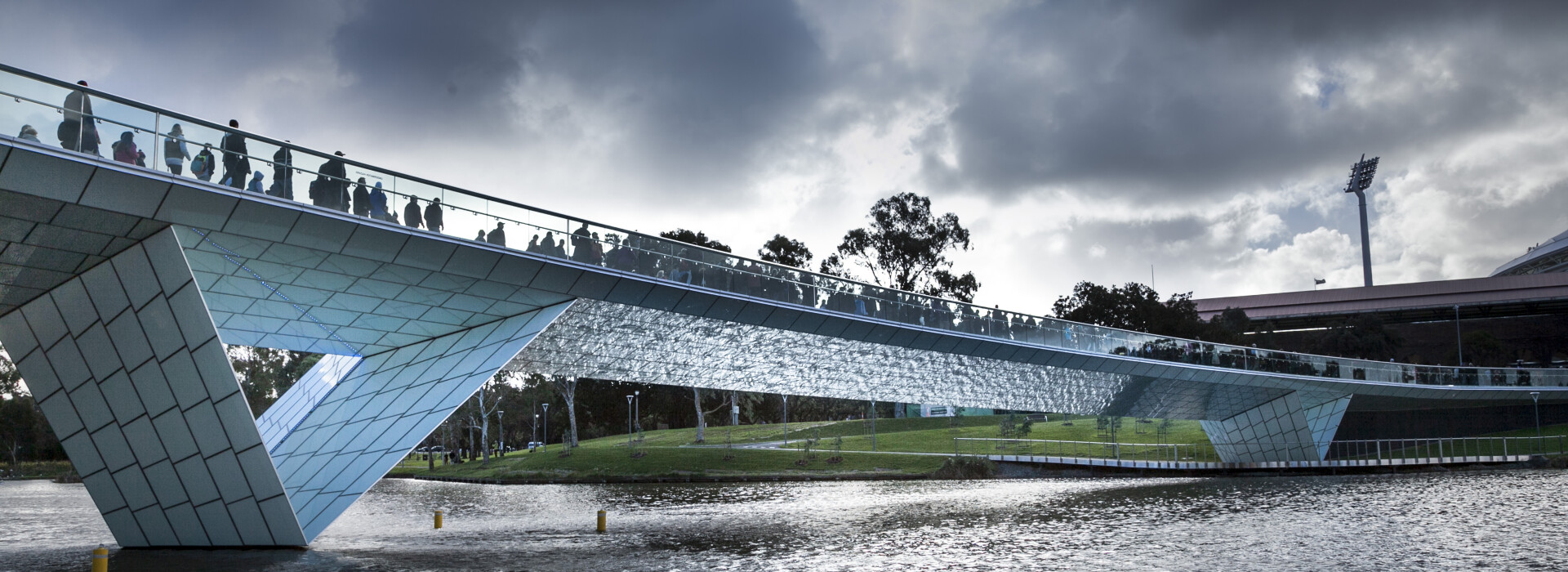 Riverbank Precinct Pedestrian Bridge