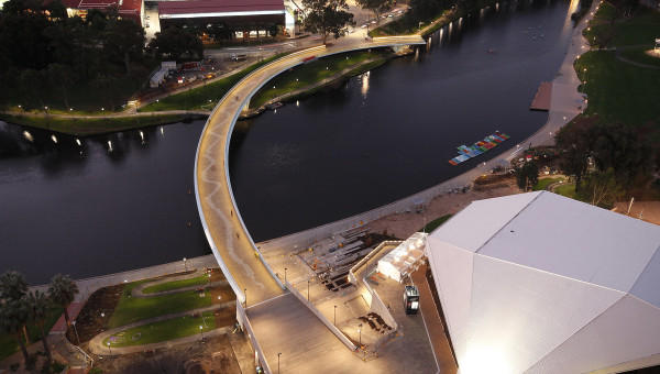 Riverbank Precinct Pedestrian Bridge